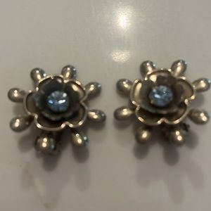 Vintage Lt. Blue Stone in Silver-tone floral design clip earrings 1”x1” each